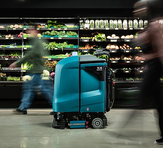 Como a Lavadora de Piso Impulsiona a Produtividade e a Segurança no Trabalho